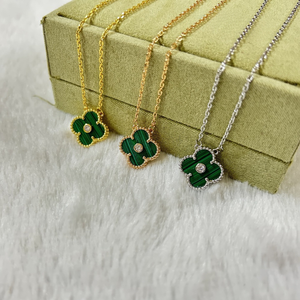 Van Cleef & Arpels One Flower Necklace - Green Shell