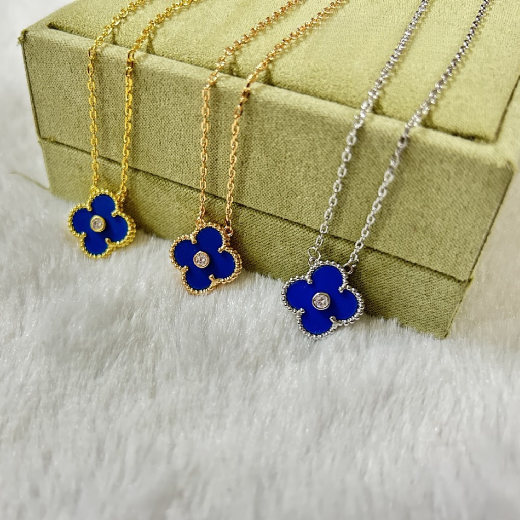 Van Cleef & Arpels One Flower Necklace - Sea Blue