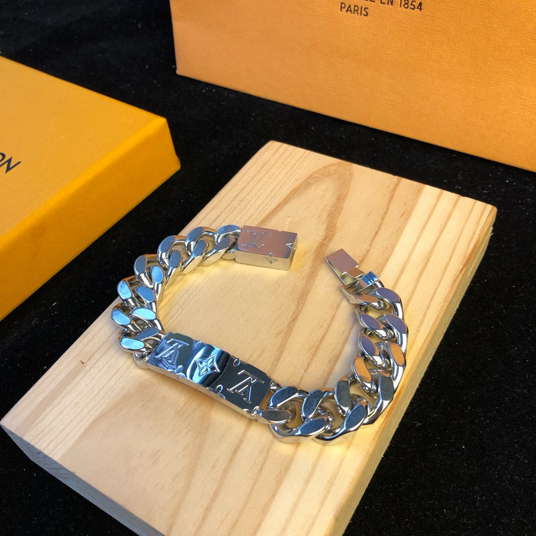 Louis Vuitton Bracelet