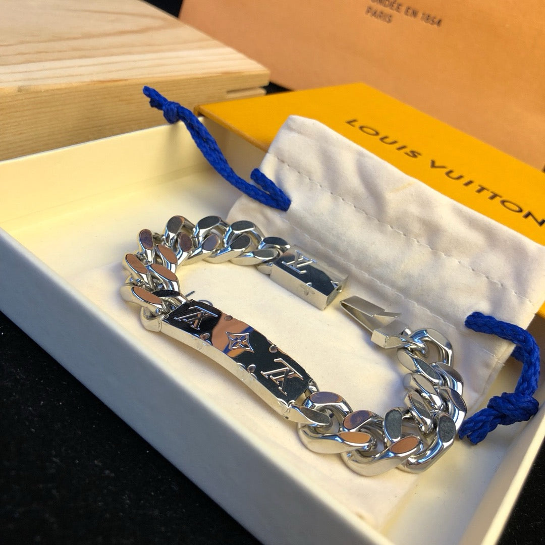 Louis Vuitton Bracelet